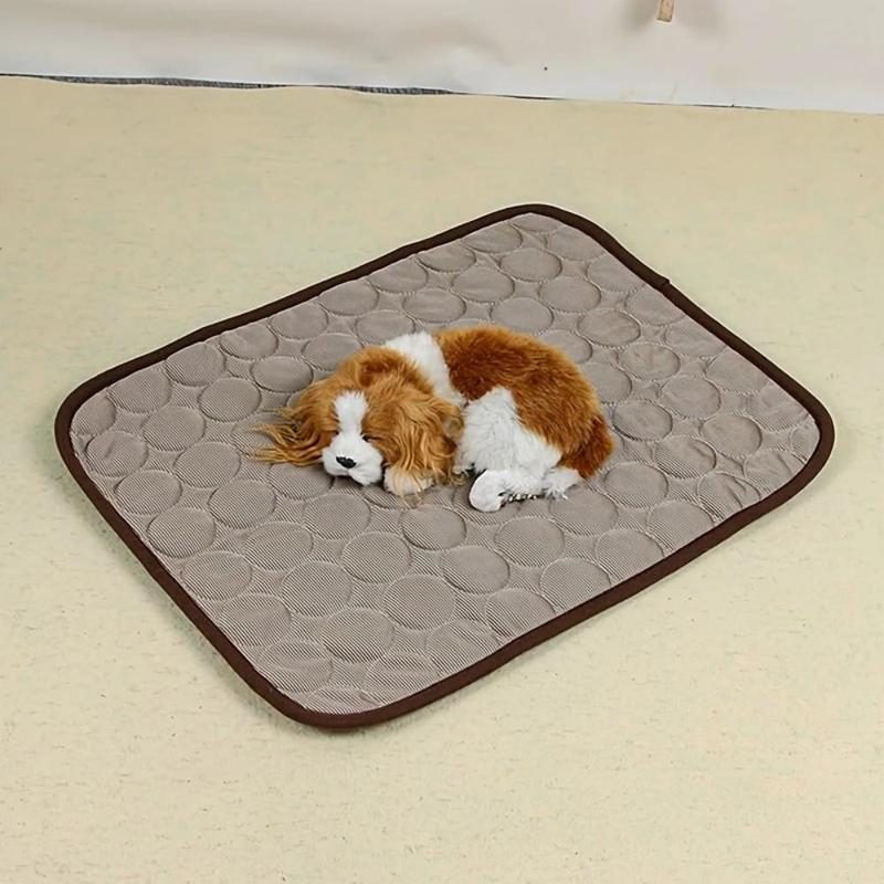 Portable Pet Cooling Mat, Breathable Pet Bed with Gel Ice Bricks, Summer Cooling Pad for Outdoor, Car Seat, Dog & Cat Furniture