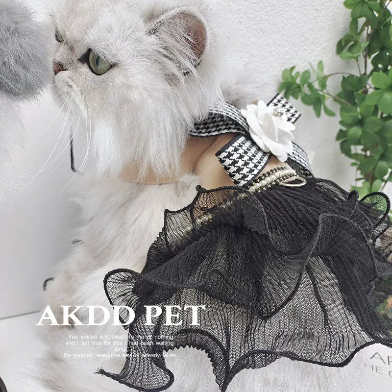 Hand-made cat/dog vest type leash, anti-break free small dog chest strap, princess dress clothes
