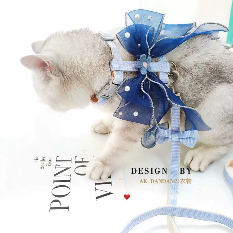 Hand-made romantic leash, bow out cat/dog breathable pet dog chain clothes