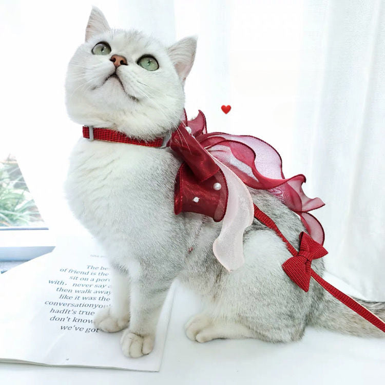 Hand-made romantic leash, bow out cat/dog breathable pet dog chain clothes